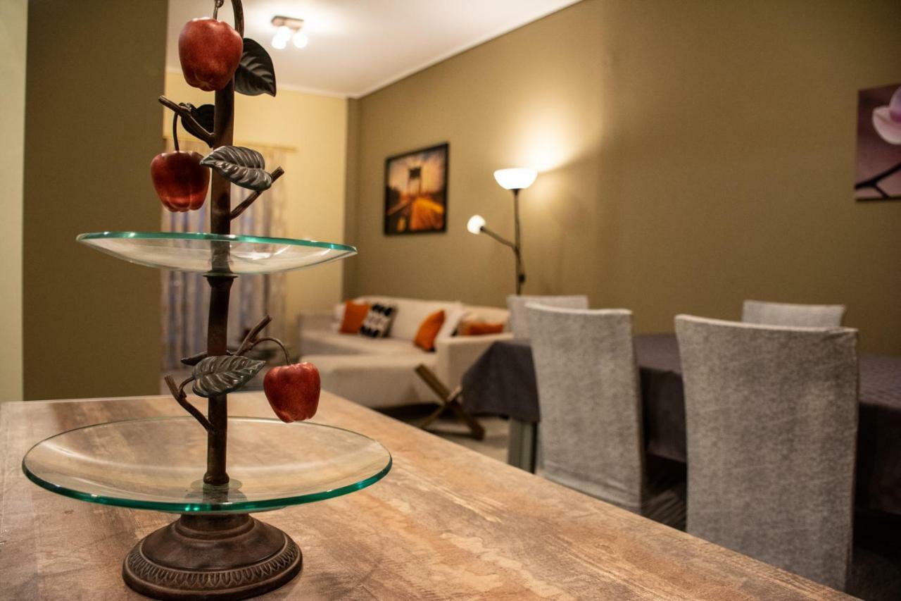Апартаменти The Anchor - Next To The Port, Airport & Athens Рафіна Екстер'єр фото